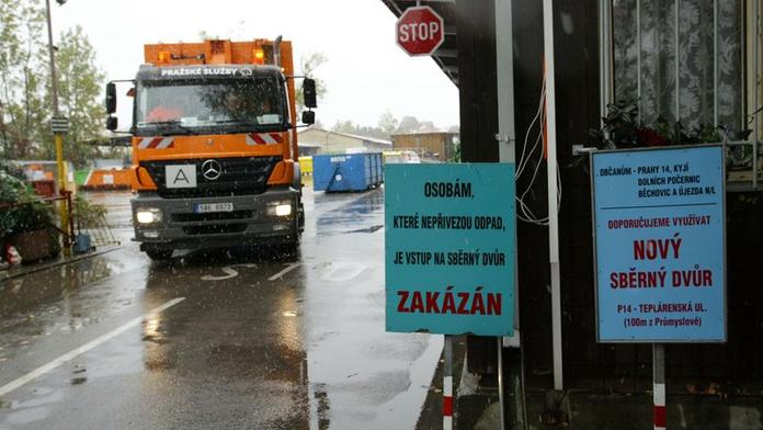 Opilý muž kradl v chrudimském sběru, hrozí mu vězení