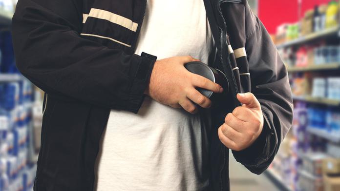 Policejní perličky 2017: Kradu jen to, co můžu prodat, mandle ne!