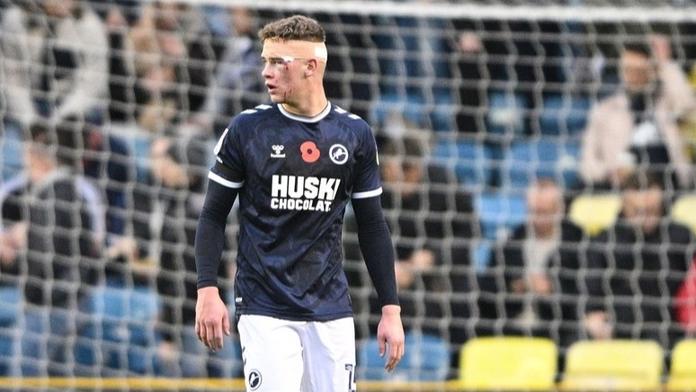 Bojovník roku! Hráč dostal kopačkou do obličeje jako Kolář, zápas přesto dohrál