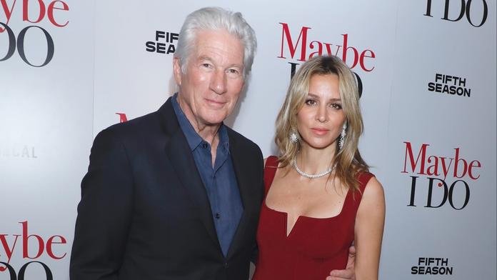 Richard Gere a jeho žena Alejandra Silva Gere