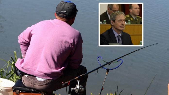 Poplach na ministerstvu obrany: Jejich frekvenci sledovali rybáři