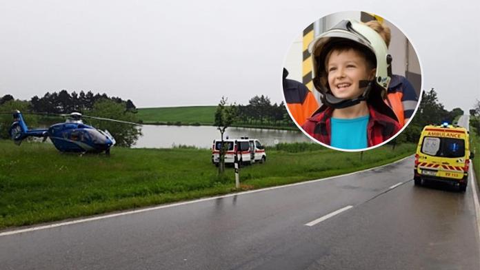 Po nehodě šel zraněný bosý hoch pro pomoc! Má obdiv hasičů i záchranářů