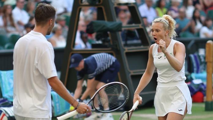 Senzace na Wimbledonu. Siniaková je poprvé šampionkou v mixu