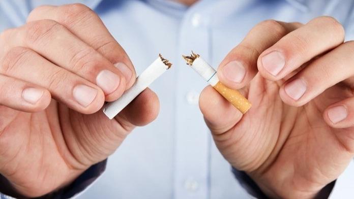 Mladý muž se rozhodl přestat kouřit. O tři dny později zemřel