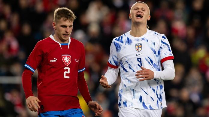 Češi vynulovali Haalanda. Vítězný debut vystřelil navrátilec Barák