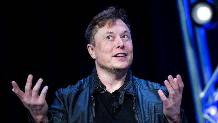 Dárky za erotickou masáž. Elon Musk čelí podezření, že obtěžoval letušku