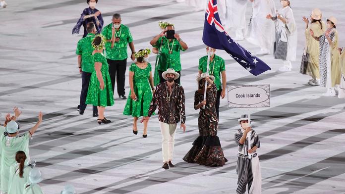 Bizarní olympijský příběh, výprava z Tokia stále cestuje domů, teď musí do izolace