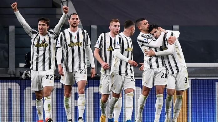 Juventus ještě nevzdává boj o titul. Barcelona nahání vedoucí Atlético