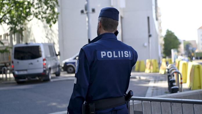 Otřesný objev policie. Dědeček žil desítky let v kobce bez oken a toalety