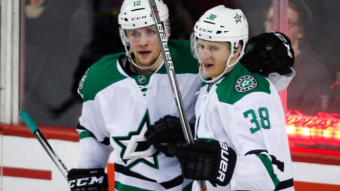 Islanders vyloupili Boston. Faksa skóroval, ale Dallas prohrál!