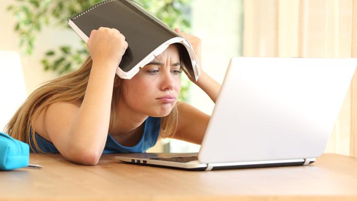 Velký útok na maturanty: Někdo studentům smazal důležité soubory
