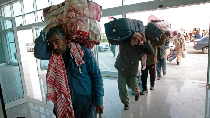 Čechy migranti děsí a nechtějí je tu. Žeňte je klidně násilím, vzkazují