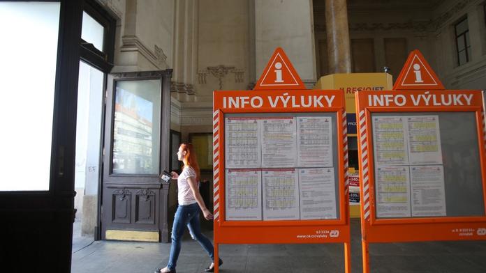 VELKÝ PŘEHLED: Nedotknou se letní výluky i vašeho spoje?