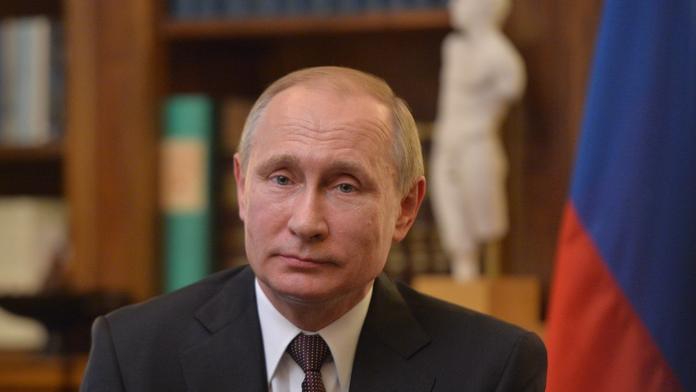 Roztržka kvůli válce v Sýrii: Putin se naštval a zrušil návštěvu Paříže