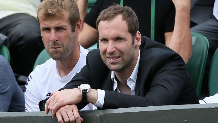 Čech byl ve Wimbledonu jako VIP host. Fandil a mluvil o Islandu