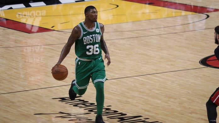 Boston vyhrál pojedenácté v řadě, porazil Charlotte. Irving se zranil!