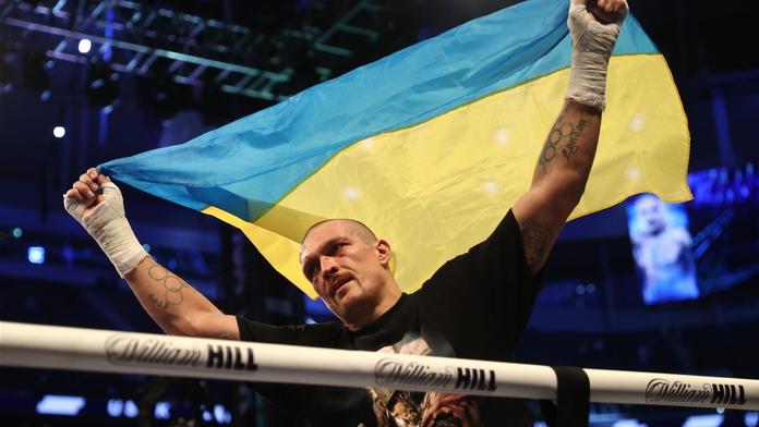 Z fronty do ringu: Válčící boxeři dostali šanci opustit Ukrajinu a bojovat o tituly