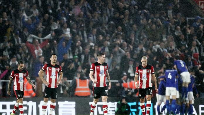 Po debaklu krásné gesto. Southampton se omlouvá fanouškům za ostudu