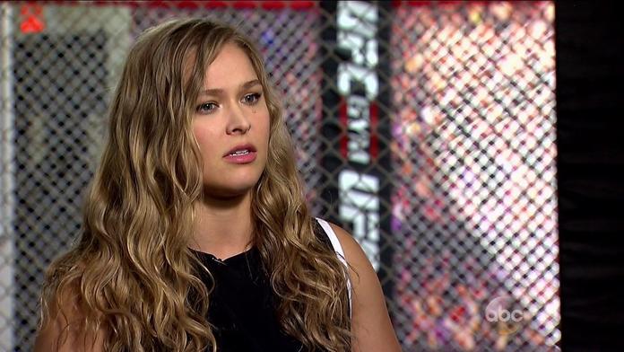Hvězdná bojovnice UFC Ronda Rousey chtěla spáchat sebevraždu!
