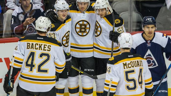 Hvězdný Krejčí vyřídil Colorado, Boston slaví potřetí v řadě