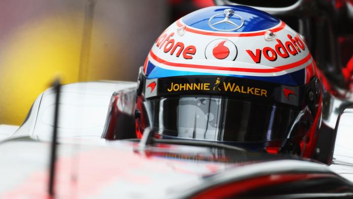 Závěrečný trénink sezony F1 vyhrál v Brazílii Button před Vettelem