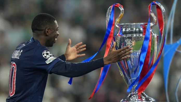 Zápas PSG se odkládá kvůli počasí. Hrát se bude v době předávání Zlatého míče