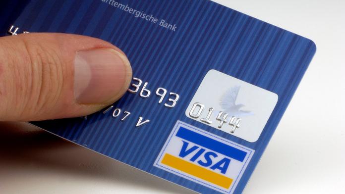 Problémy při platbách kartou! Visa má velký výpadek i v Česku