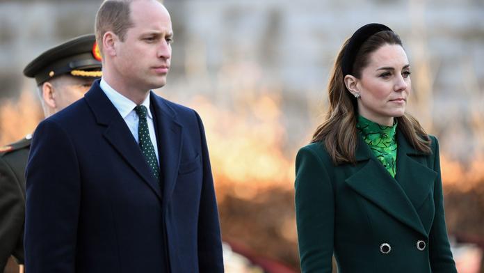 Soused Kate a Williama zatčen! Kradl z domu prádlo i sexuální hračky