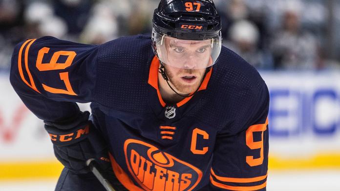 Kdo se stane držitelem prestižní ceny NHL? McDavid může titul obhájit