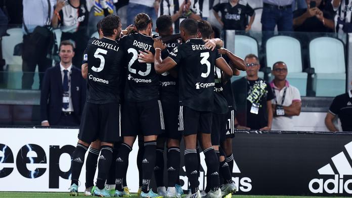 Juventus doma nezaváhal. Barákova Fiorentina padla, ztratila i Neapol
