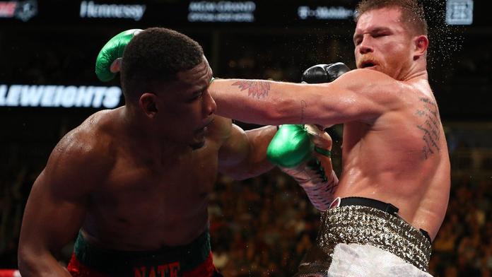Jako v matrixu! Boxer rozdával údery, ani jednou soupeře netrefil