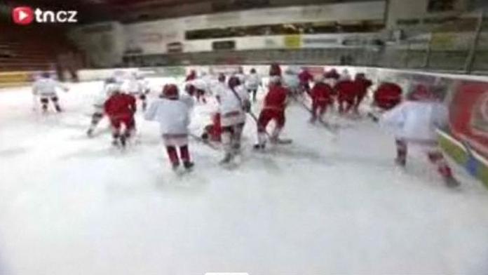 ZLATÍ HOŠI: Děti se bojí jen čerta a Čumpelíka, říká otec hokejisty