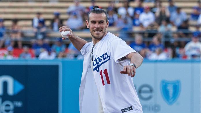 Drž se radši fotbalu. Americká MLB se směje Garethu Baleovi. Pokazil nadhoz