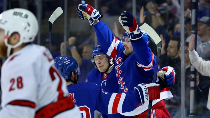 Chytil zazářil dvěma góly. Rangers si proti Carolině vynutili sedmý zápas