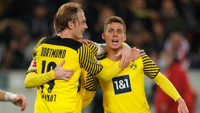 Fotbalový pátek: Vyhrál Dortmund i Sevilla, Newcastle blízko k udržení