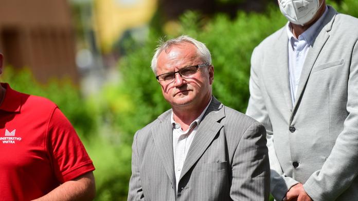 Budou kvůli Vrběticím padat další hlavy? Tučnou odměnu přiklepli i starostovi
