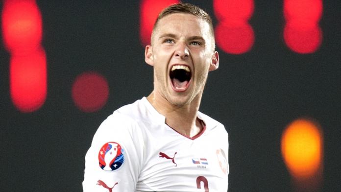 Kadeřábek jede jako stroj. Pozor, ať se nestane českým Sterlingem!