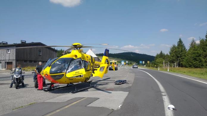V Krušných horách se vážně zranila cyklistka! Vrtulník přiletěl z Německa