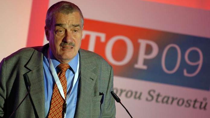 PRŮZKUM: Důvěřujete politikům?