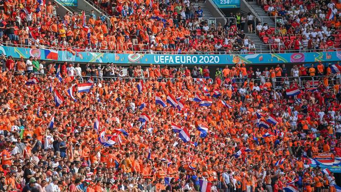 Evropský šampionát zhoršuje pandemickou situaci, zlobí se experti