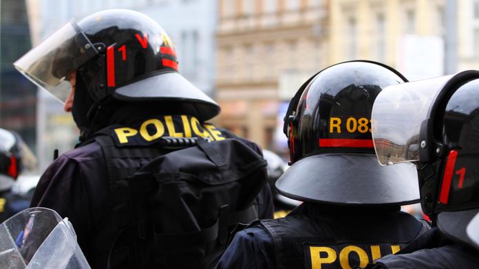 Hlásil se k Islámskému státu. Muži z Ostravska hrozí 12 let za mřížemi