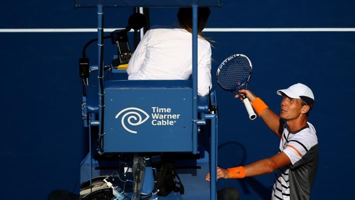 Zklamaný Berdych se omlouvá: Choval jsem se šíleně