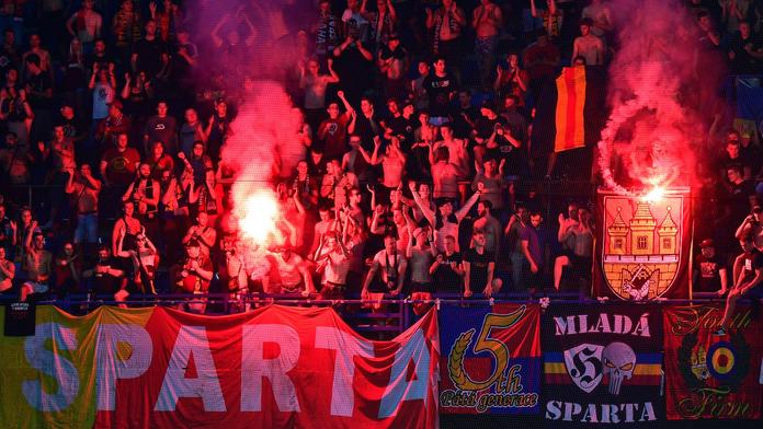 Derby je vyprodané! Fanoušci Sparty budou házet plyšové krysy na hráče