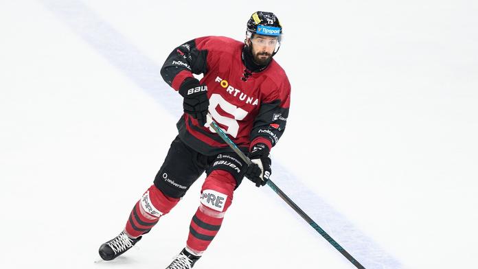 ON-LINE z přestupů v extralize: Dynamo má nového trenéra, Liberci se vrací Najman