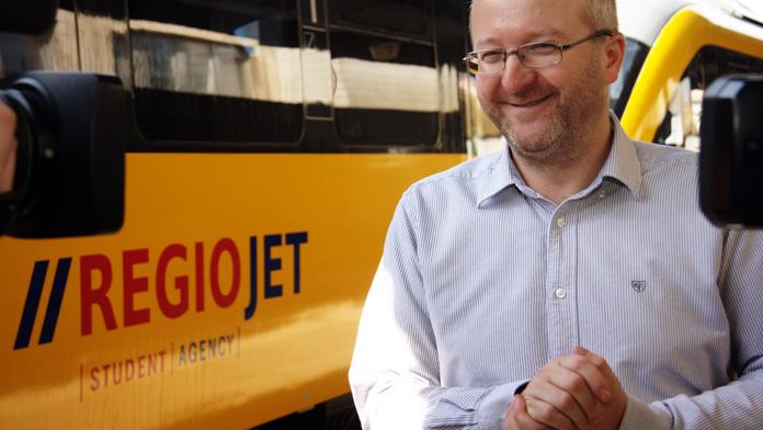 Vlaky RegioJet nezvládly silná vedra. Nejdřív zkolabovala klimatizace, pak i cestující