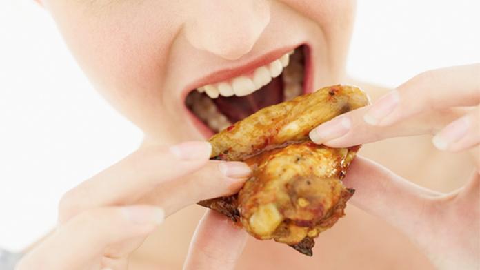 Dívka v kuřeti z KFC našla mozek! Jíst už tam nikdy nebude
