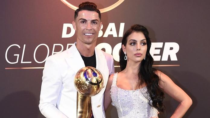 Ronaldo chce prodat vysněné sídlo za téměř miliardu. Naštvali ho sousedé