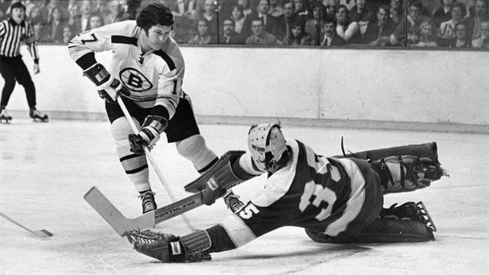 Hokejoví fanoušci truchlí, zemřel dvojnásobný vítěz Stanley Cupu