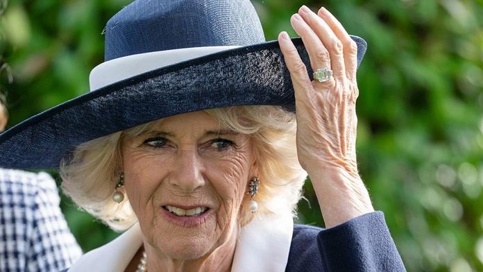 Královna Camilla