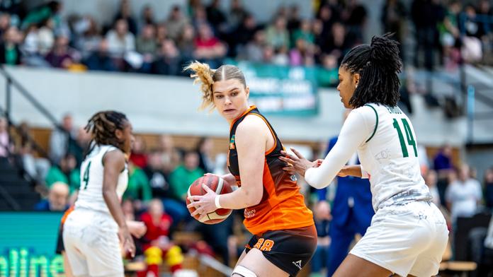 Rekordní trojková smršť SBŠ v ženském ostravském derby